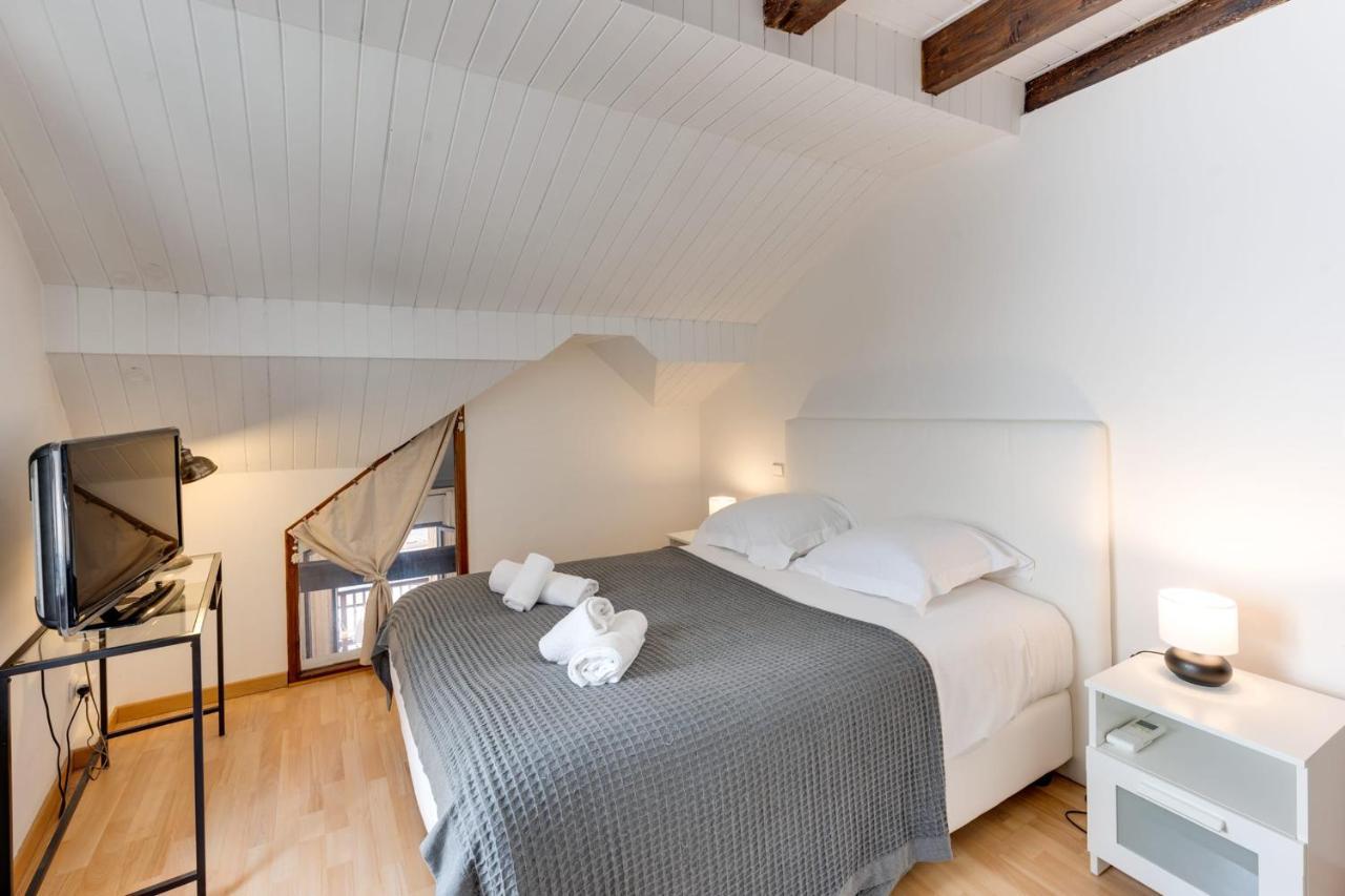 Le Triplex Carnot - Apartment With Air Conditioning For 5 People Annecy Bagian luar foto